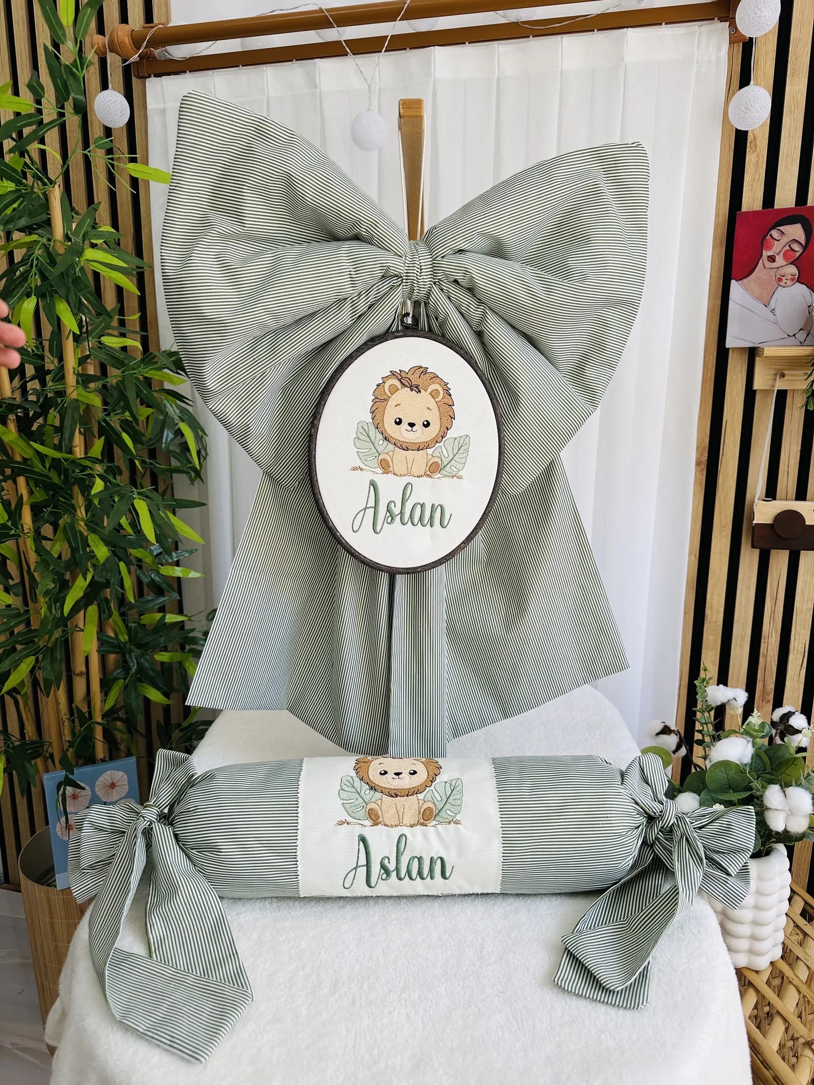 Aslan Nakışlı Kapı Süsü ve Şeker Yastık İkilisi